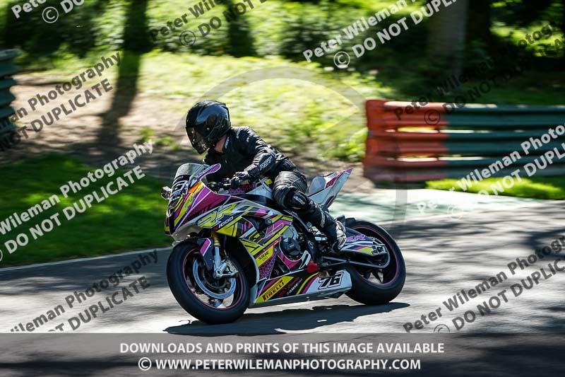 cadwell no limits trackday;cadwell park;cadwell park photographs;cadwell trackday photographs;enduro digital images;event digital images;eventdigitalimages;no limits trackdays;peter wileman photography;racing digital images;trackday digital images;trackday photos